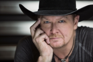 Tracy Lawrence in concert August 19th at the Roanoke Rapids Theatre.